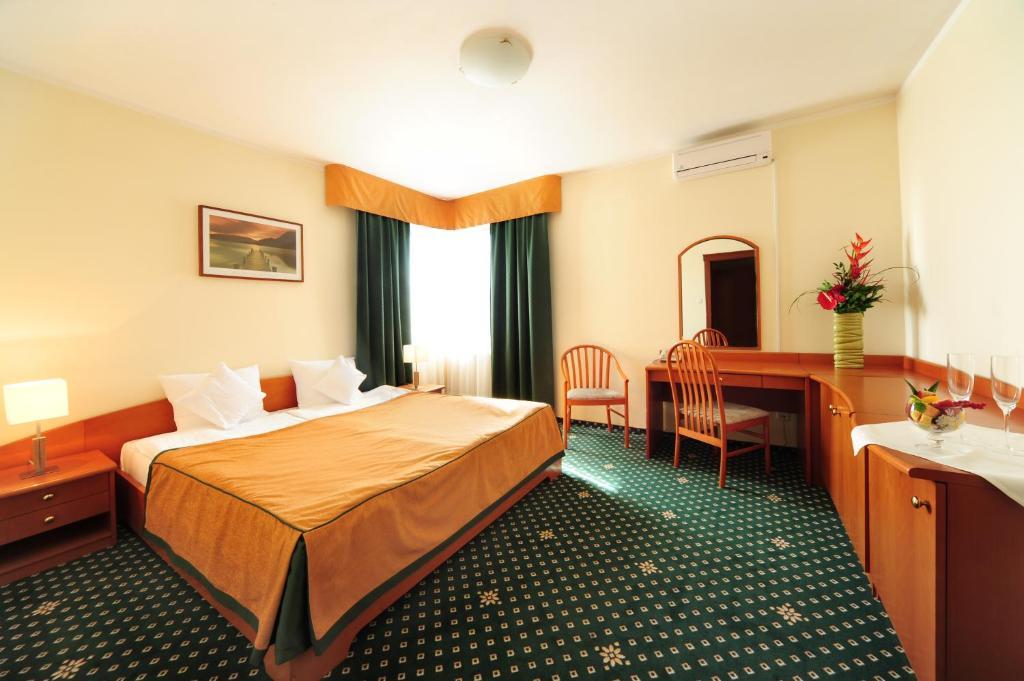 Hotel T&T Poznan Bilik gambar